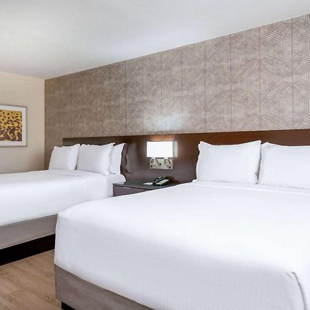 Wyndham Indianapolis Airport Ξενοδοχείο Εξωτερικό φωτογραφία