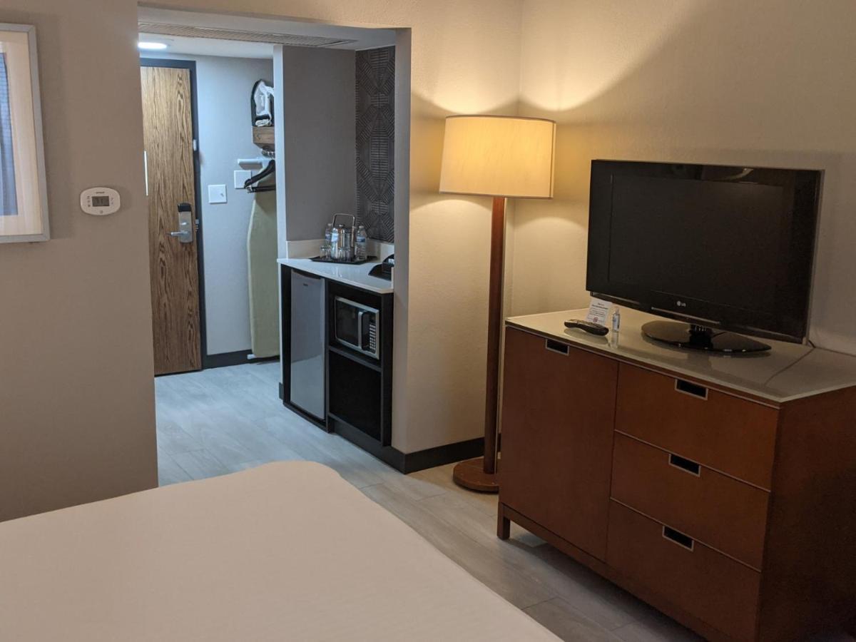 Wyndham Indianapolis Airport Ξενοδοχείο Εξωτερικό φωτογραφία