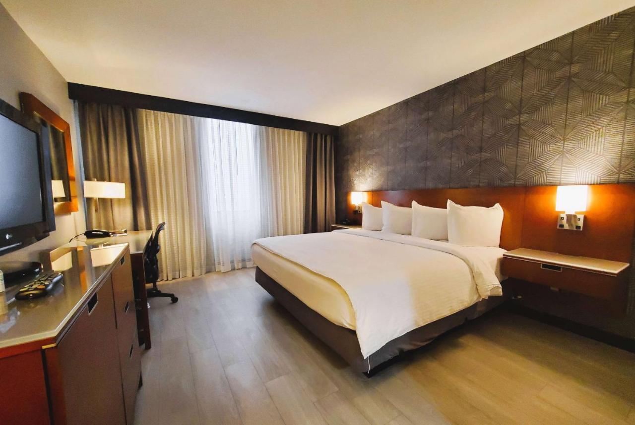 Wyndham Indianapolis Airport Ξενοδοχείο Εξωτερικό φωτογραφία