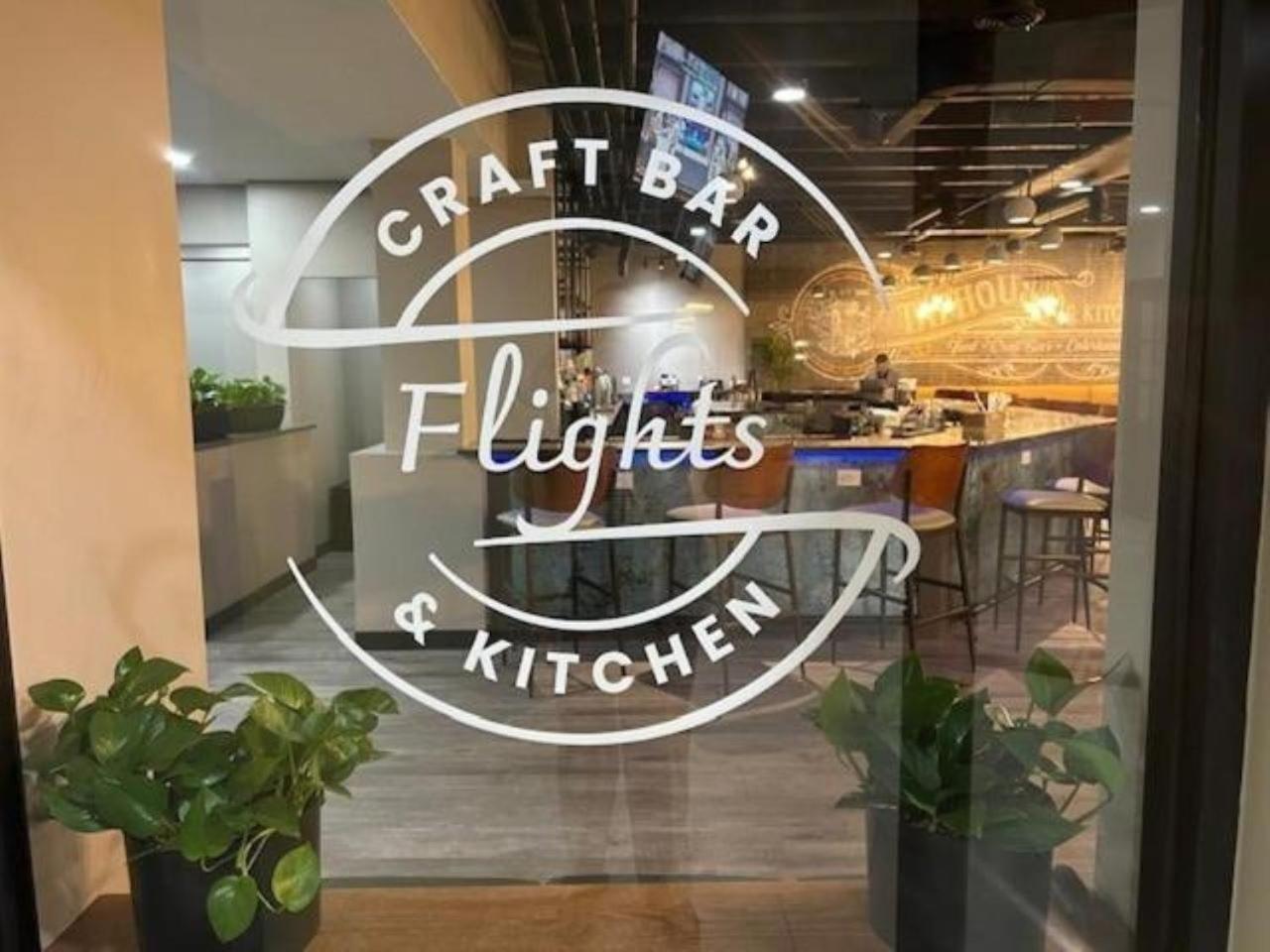 Wyndham Indianapolis Airport Ξενοδοχείο Εξωτερικό φωτογραφία