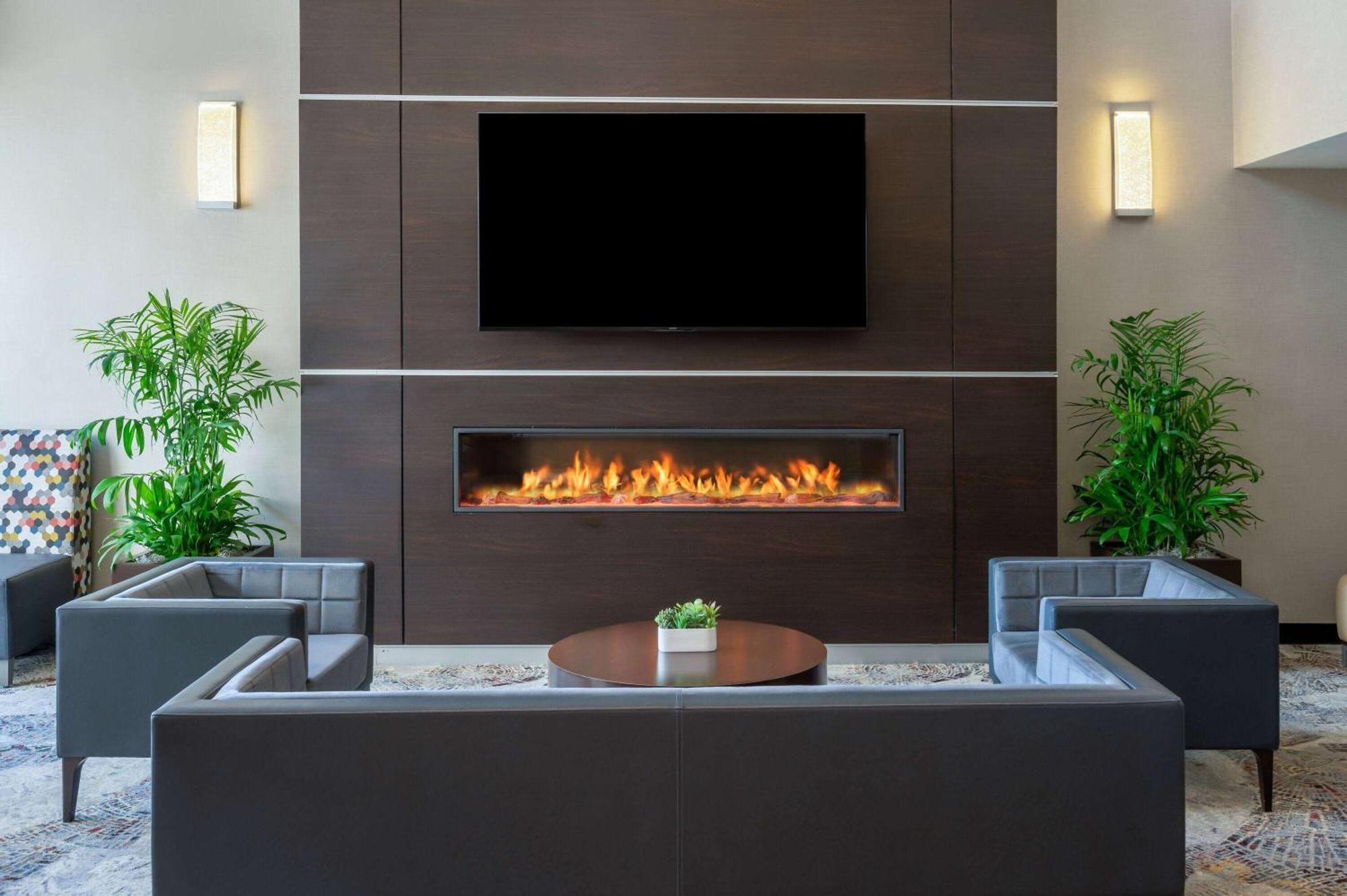 Wyndham Indianapolis Airport Ξενοδοχείο Εξωτερικό φωτογραφία