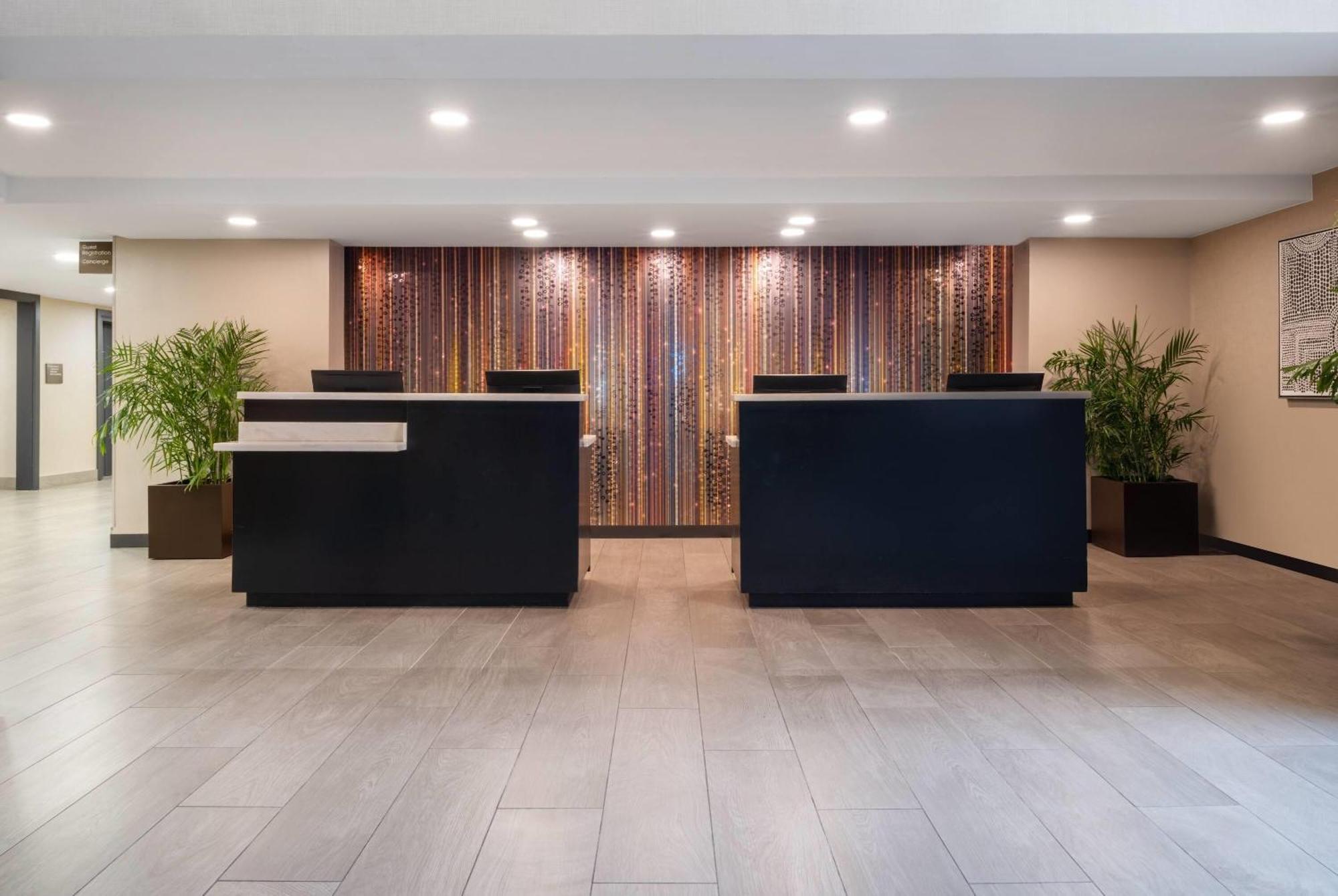 Wyndham Indianapolis Airport Ξενοδοχείο Εξωτερικό φωτογραφία