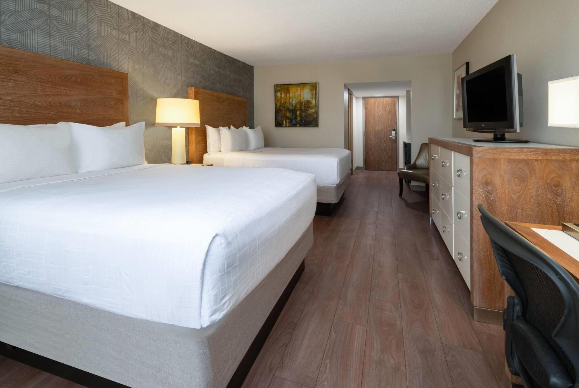 Wyndham Indianapolis Airport Ξενοδοχείο Εξωτερικό φωτογραφία