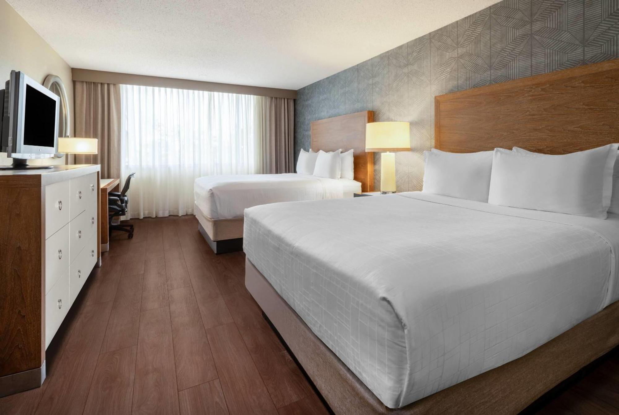 Wyndham Indianapolis Airport Ξενοδοχείο Εξωτερικό φωτογραφία